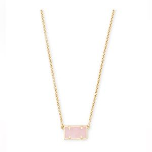 Pattie Gold Pendant Necklace In Rose Quartz